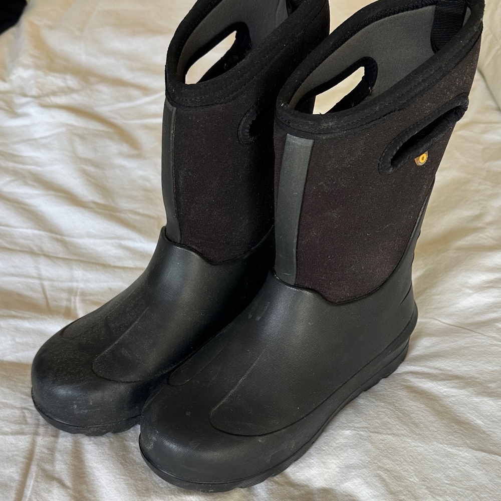 Bogs Kids Black Boots